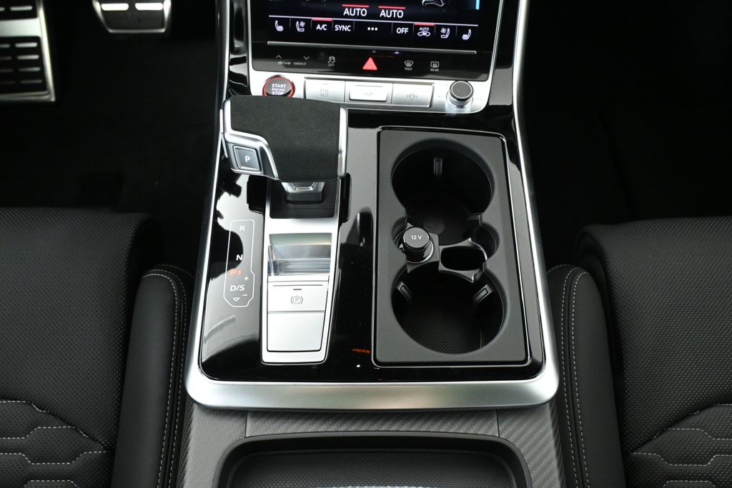 2025 Audi RS Q8 4.0T 19