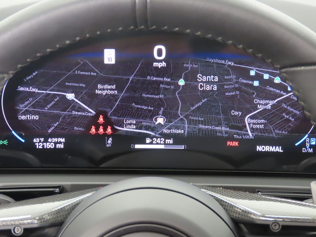 Thumbnail: 2025 Porsche Cayenne - 16