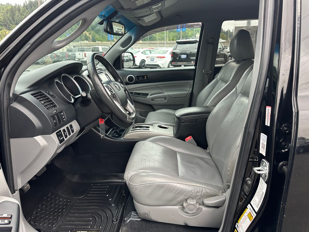 2014 Toyota Tacoma Base