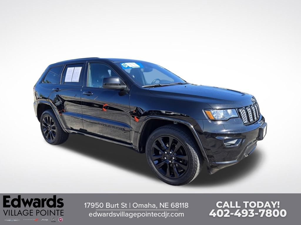 Diamond Black Crystal Pearlcoat 2020 Jeep Grand Cherokee SUV / Crossover Four-Wheel Drive 8-Speed Automatic
