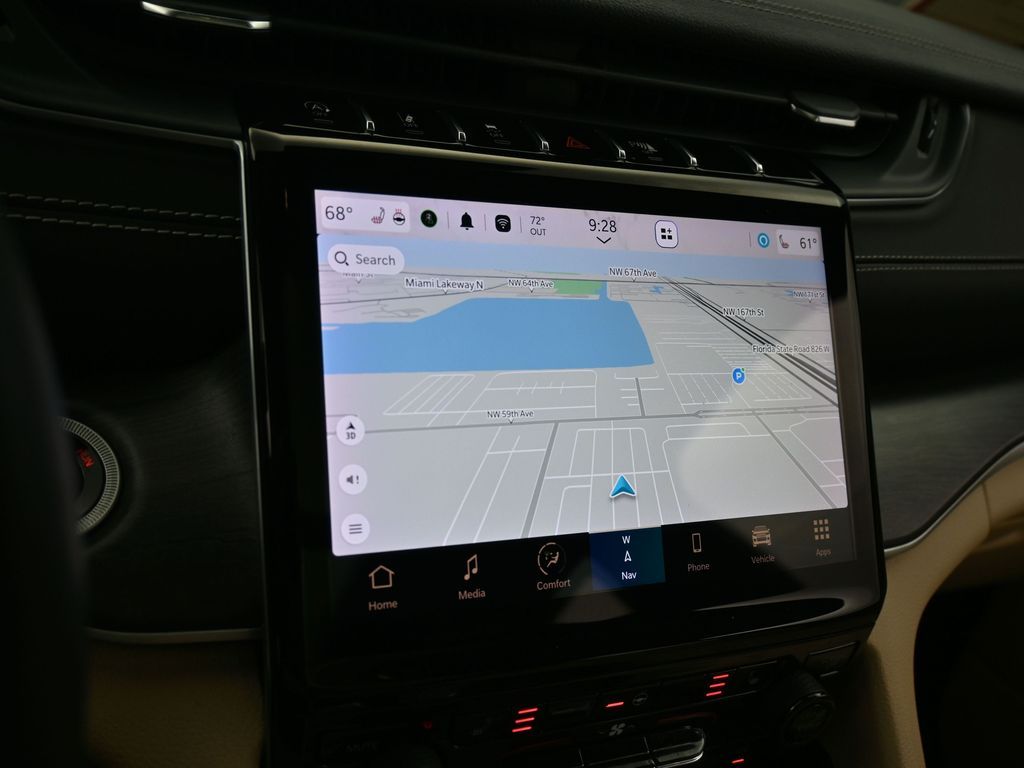 Used 2023 Bright White Clearcoat Jeep Limited image 19