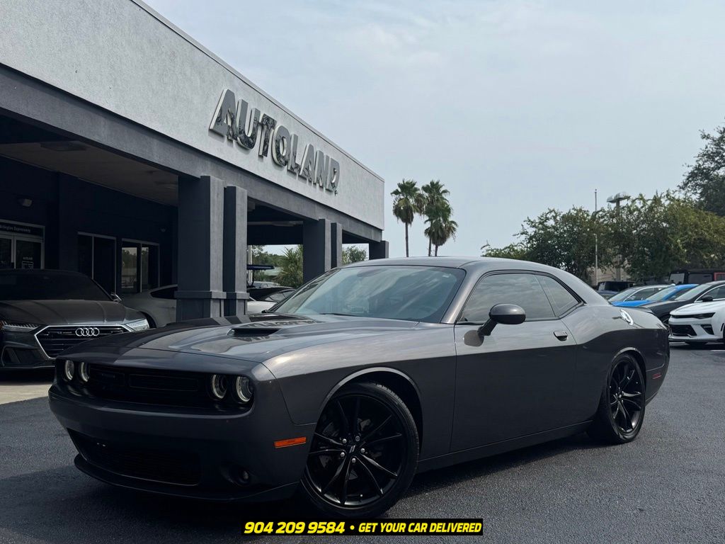 Gray (Granite Pearlcoat) 2018 Dodge Challenger Coupe Rear-Wheel Drive 8-Speed Automatic