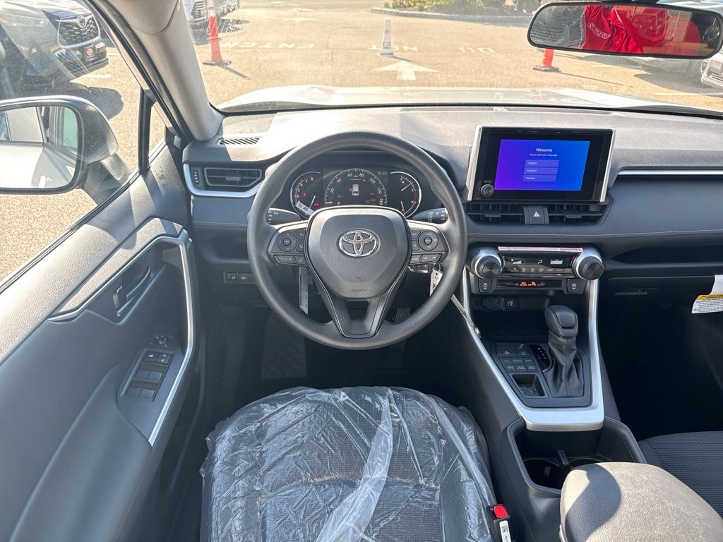 2025 Toyota RAV4 LE photo 10