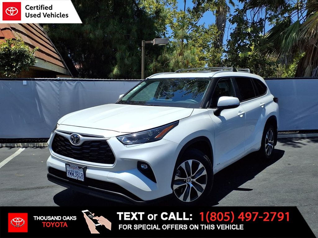 Pearl 2026 Toyota Highlander Hybrid SUV / Crossover All-Wheel Drive Continuously Variable Transmission
