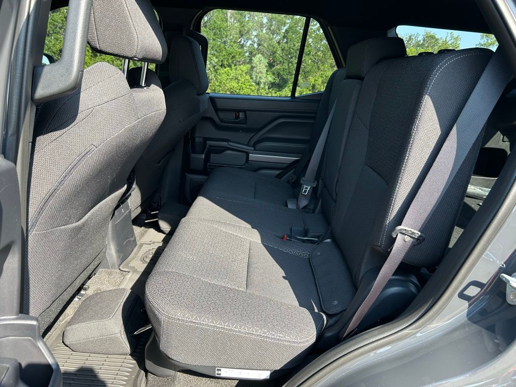 2025 Toyota 4Runner SR5 13