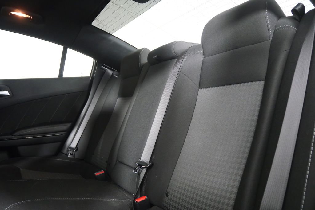 Thumbnail: 2020 Dodge Charger - 14