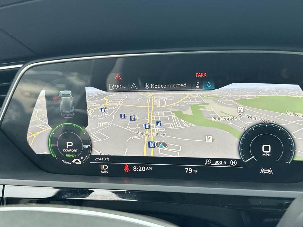 Thumbnail: 2019 Audi e-tron - 28