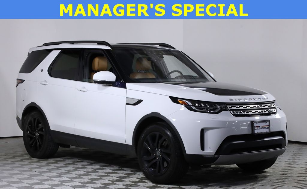 Fuji White 2018 Land Rover Discovery SUV / Crossover 8-Speed Automatic