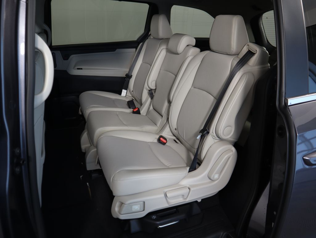 Thumbnail: 2026 Honda Odyssey - 21