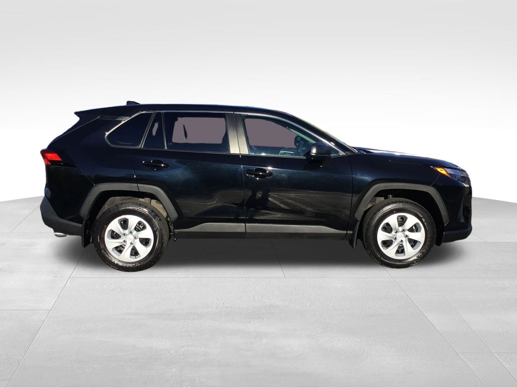 Thumbnail: 2023 Toyota RAV4 - 6