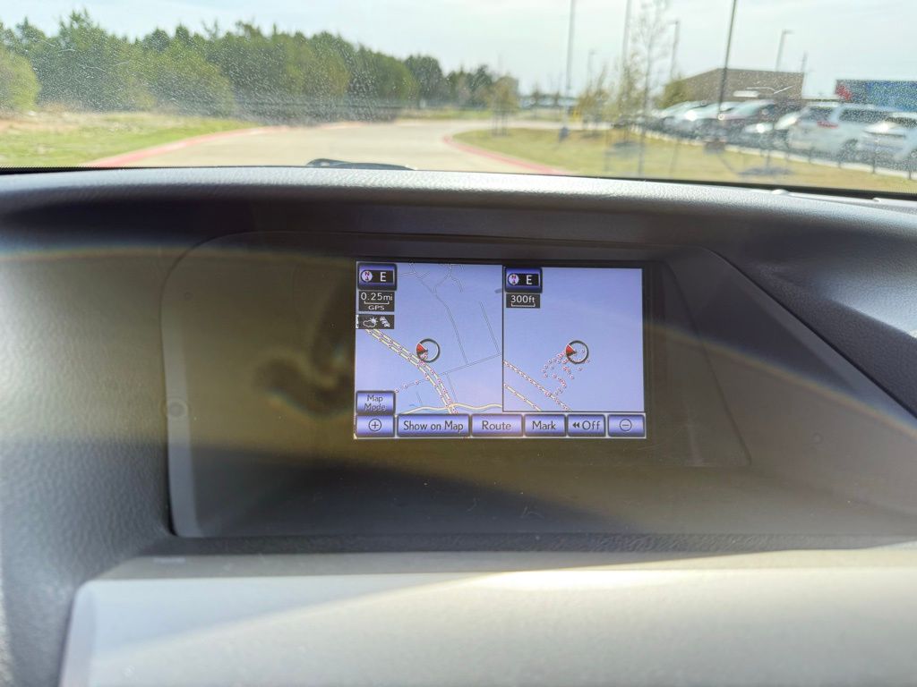 Thumbnail: 2013 Lexus RX - 18