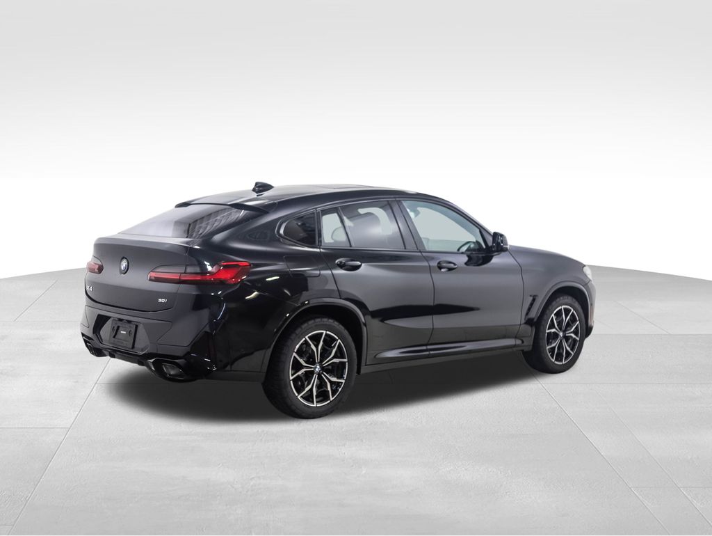 Thumbnail: 2023 BMW X4 - 5