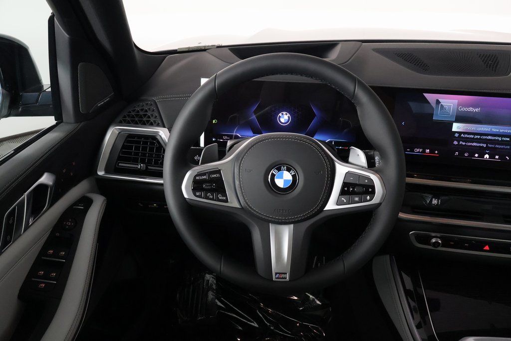 Thumbnail: 2026 BMW X5 - 3