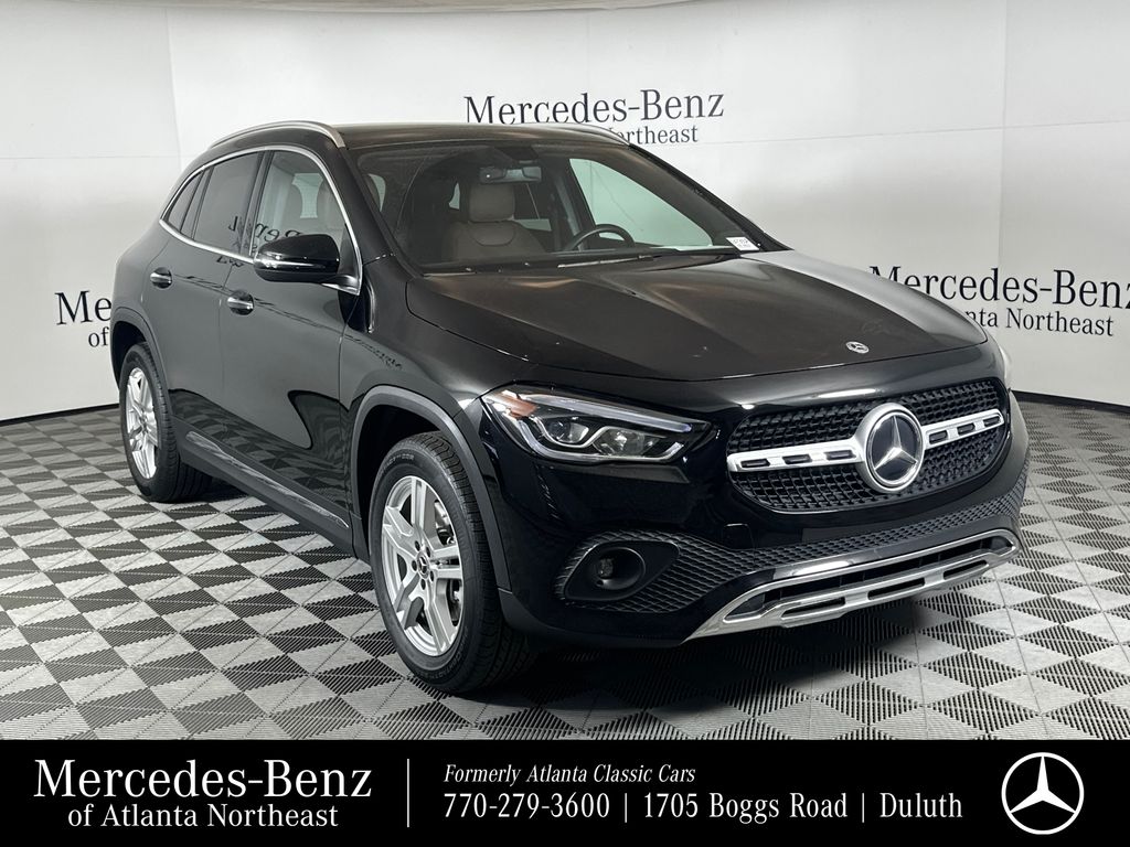 Night Black 2022 Mercedes-Benz GLA 250 FWD SUV / Crossover Front-Wheel Drive 8-Speed Dual Clutch