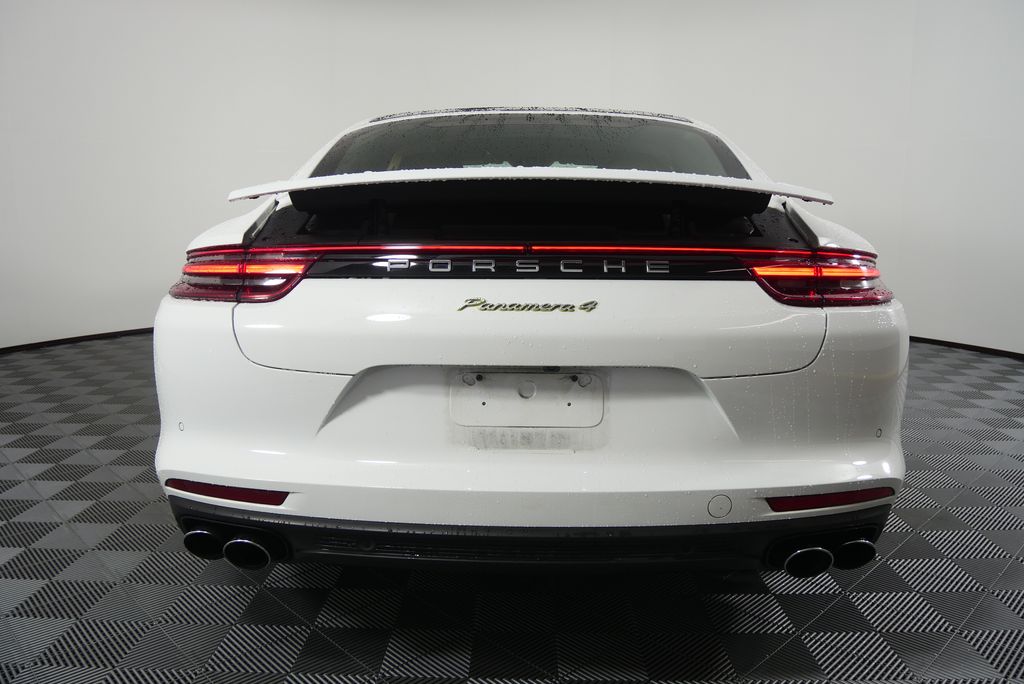 Thumbnail: 2019 Porsche Panamera - 5