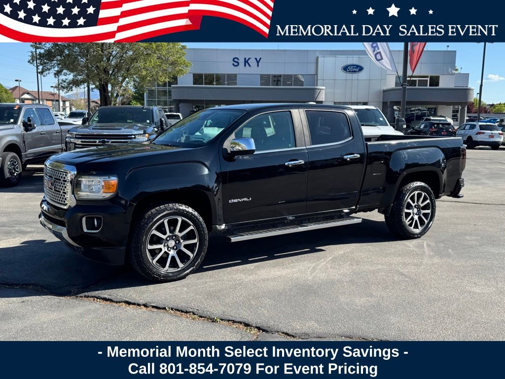 Onyx Black 2017 GMC Canyon Denali Crew Cab 4WD Pickup Truck Four-Wheel Drive 6-Speed Automatic