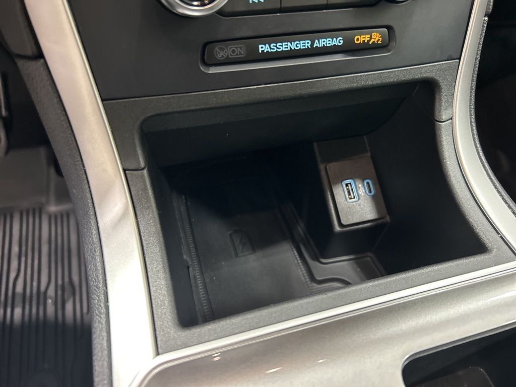 used 2024 Ford Edge car, priced at $28,952