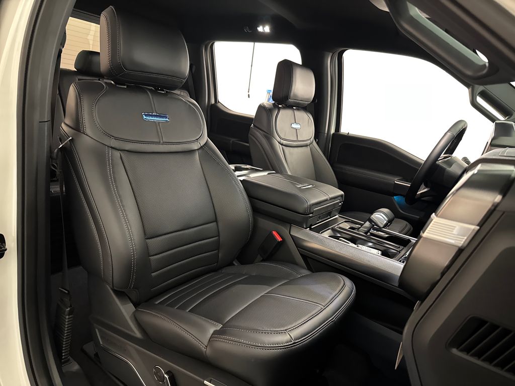 New 2026 White Ford Platinum image 30