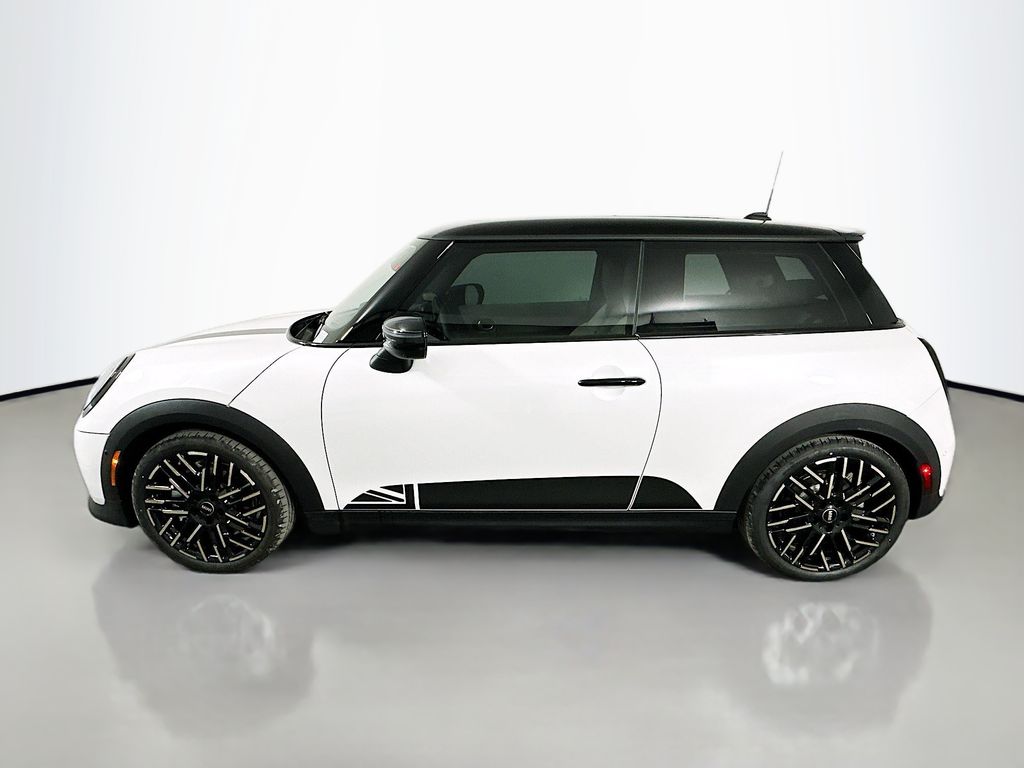Thumbnail: 2026 MINI Cooper - 8