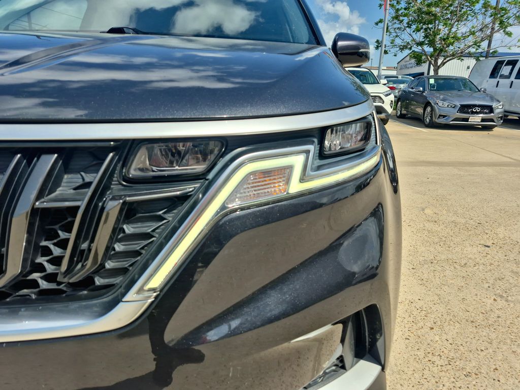 2022 Kia Carnival LXS Gray at Shottenkirk Kia Fort Bend