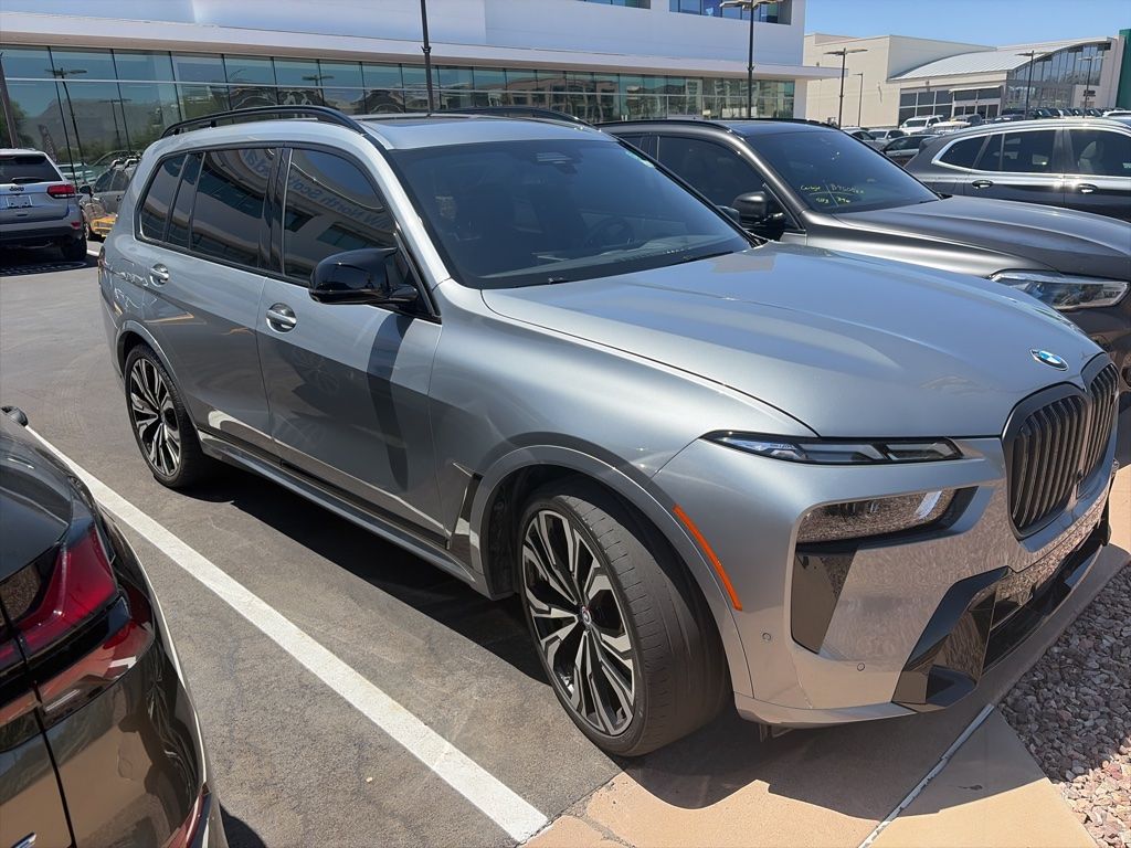 Thumbnail: 2024 BMW X7 - 3