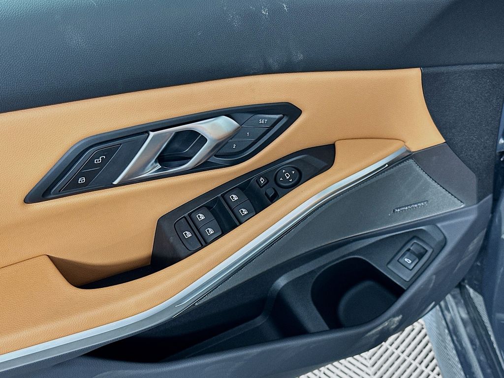 Thumbnail: 2026 BMW 3 Series - 20