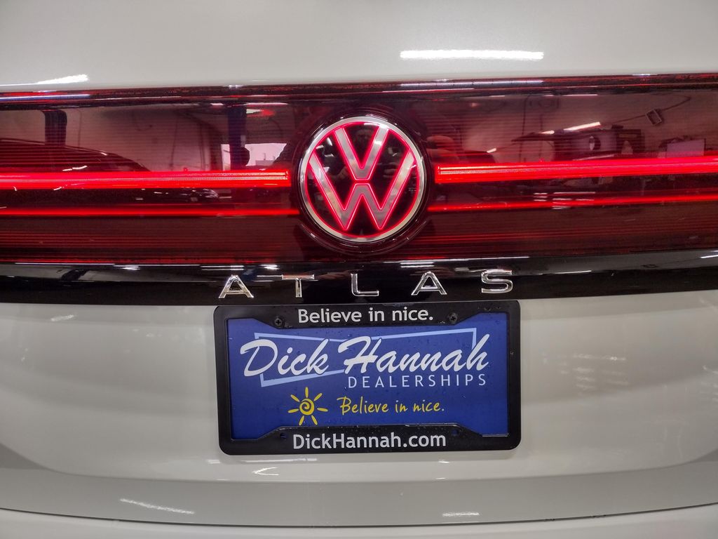 2026 Volkswagen Atlas 2.0T Peak Edition