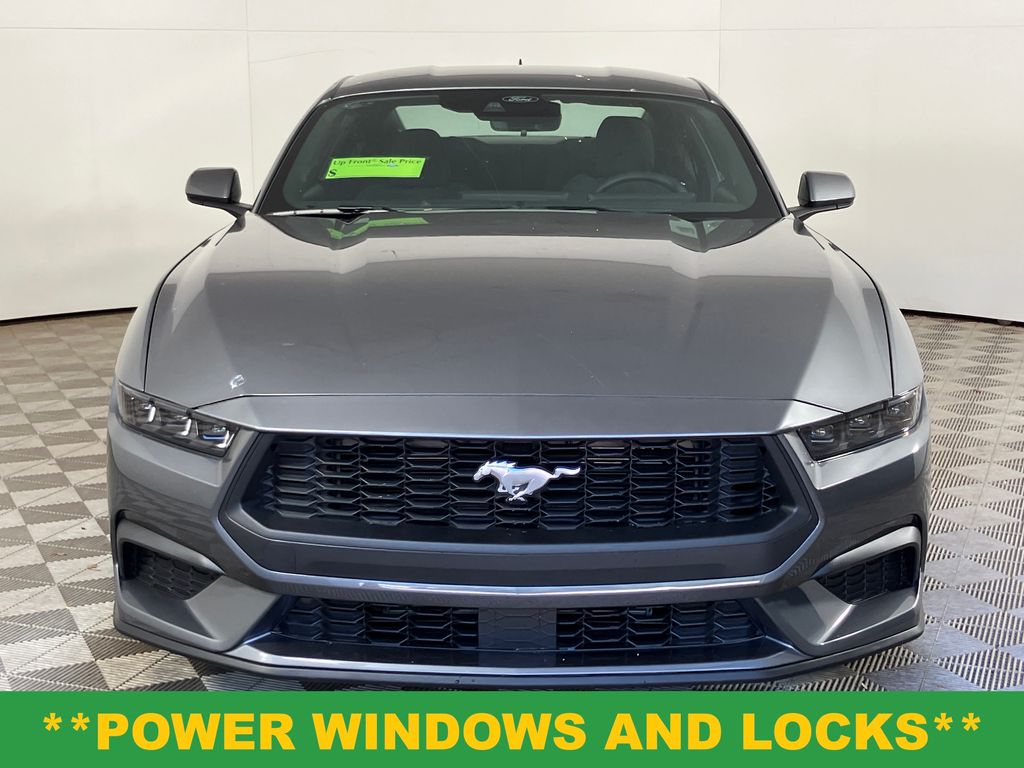 2025 Ford Mustang EcoBoost photo 11