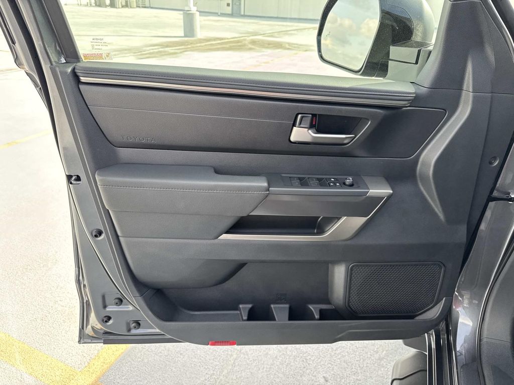 2026 Toyota Tundra SR5 - 10