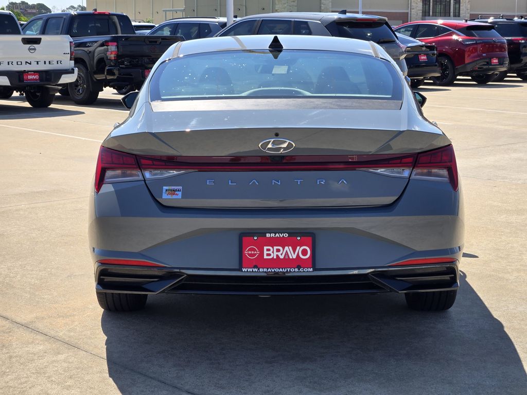 2022 Hyundai Elantra SEL Gray at DeMontrond Gulf Freeway