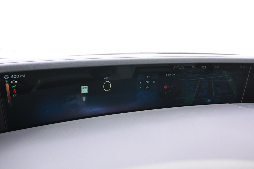 New 2026 White Lincoln Reserve image 25