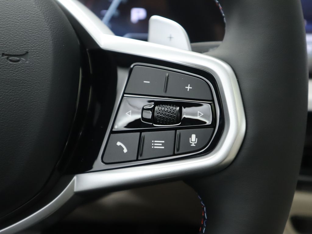 Thumbnail: 2026 BMW 3 Series - 12