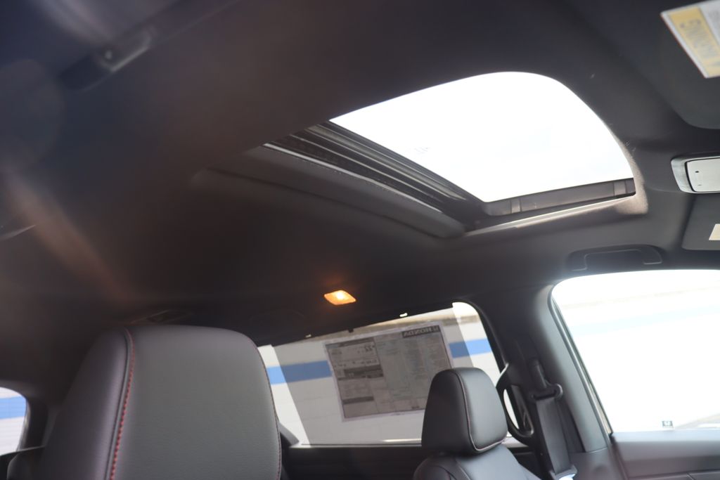 Thumbnail: 2026 Honda Odyssey - 27