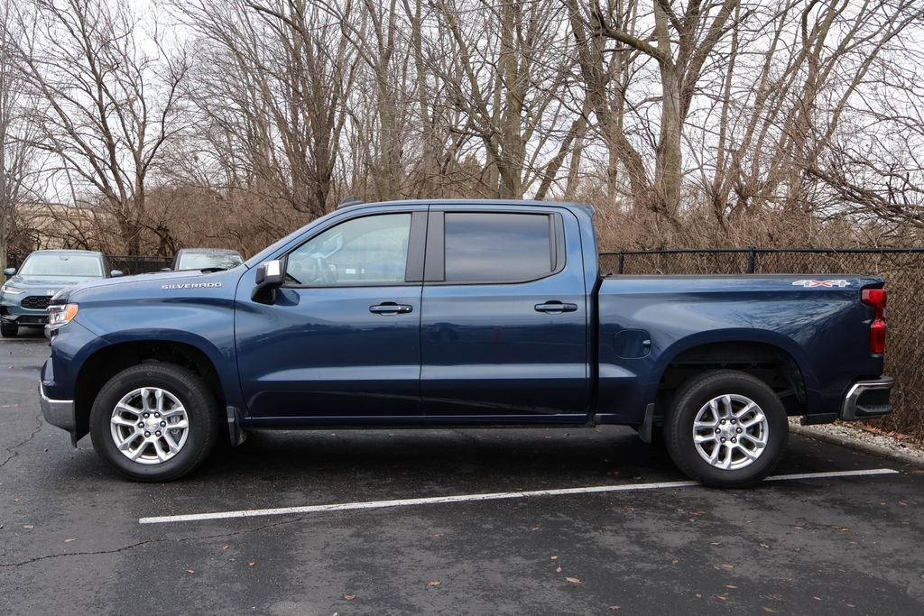 2022 Chevrolet Silverado 1500 LT 4