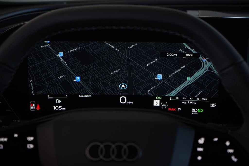 Thumbnail: 2026 Audi SQ5 - 11