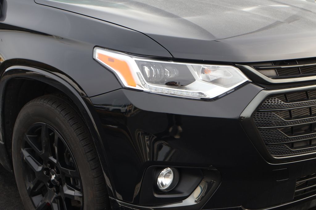 Thumbnail: 2021 Chevrolet Traverse - 4