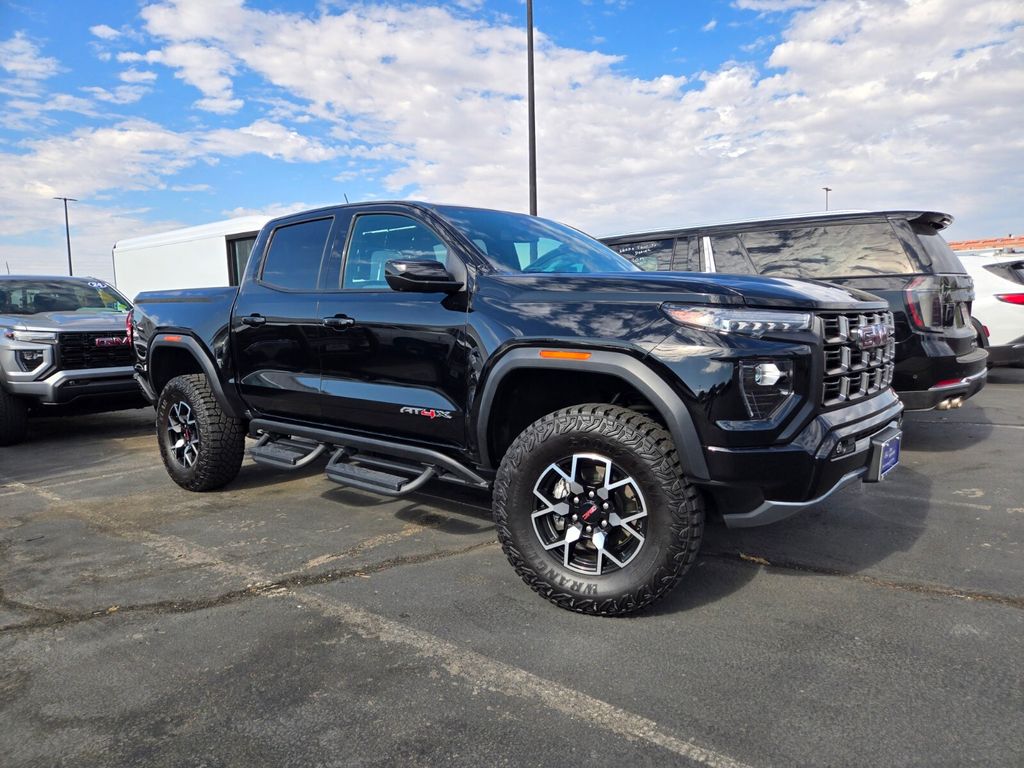 2023 GMC Canyon AT4X Crew Cab 4WD