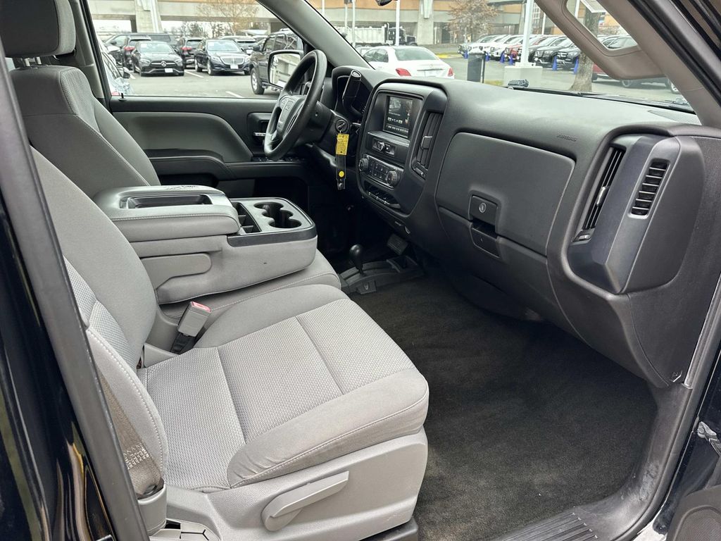 Thumbnail: 2016 GMC Sierra 1500 - 21