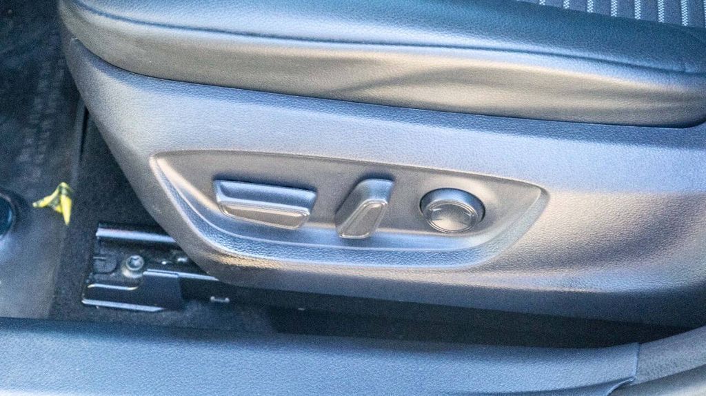 Used 2022 Toyota Camry SE 4D Sedan