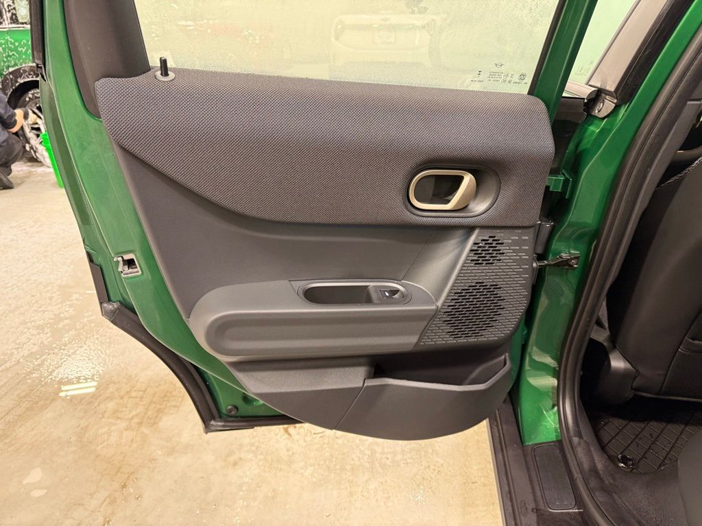 Thumbnail: 2026 MINI Cooper - 19