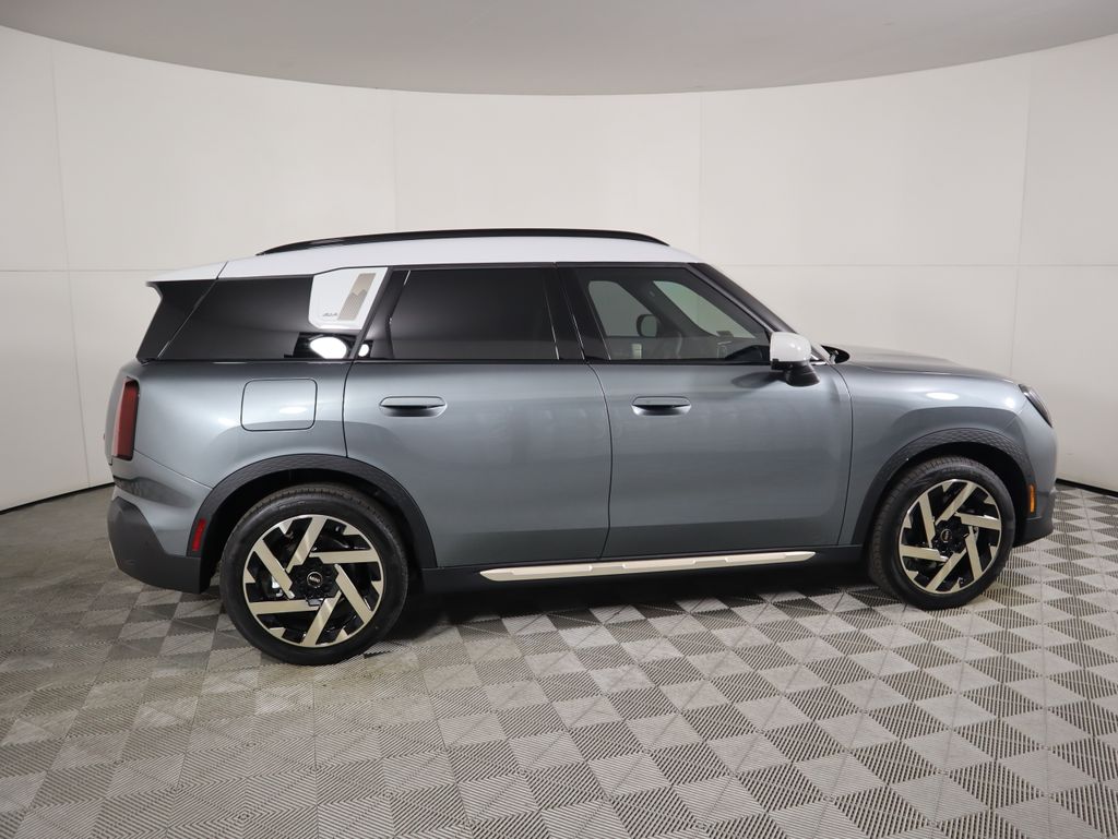 Thumbnail: 2026 MINI Cooper Countryman - 4