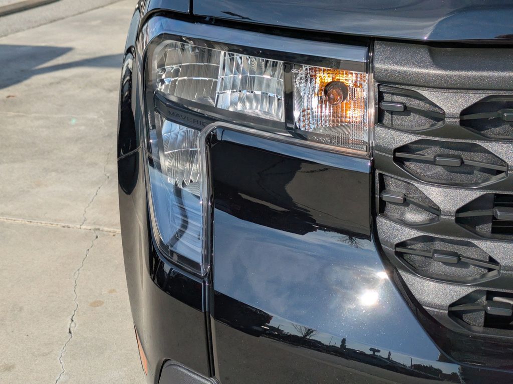 2025 Ford Maverick XL