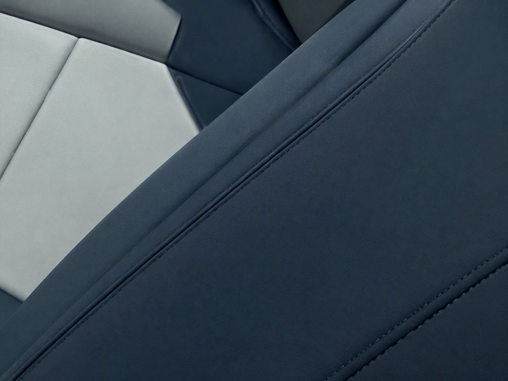 New 2026 Space White Metallic Ford Active image 19