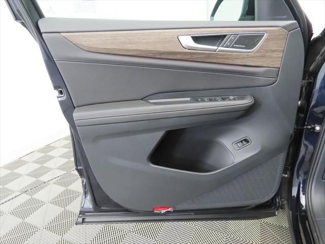 Thumbnail: 2026 Volkswagen Atlas - 24