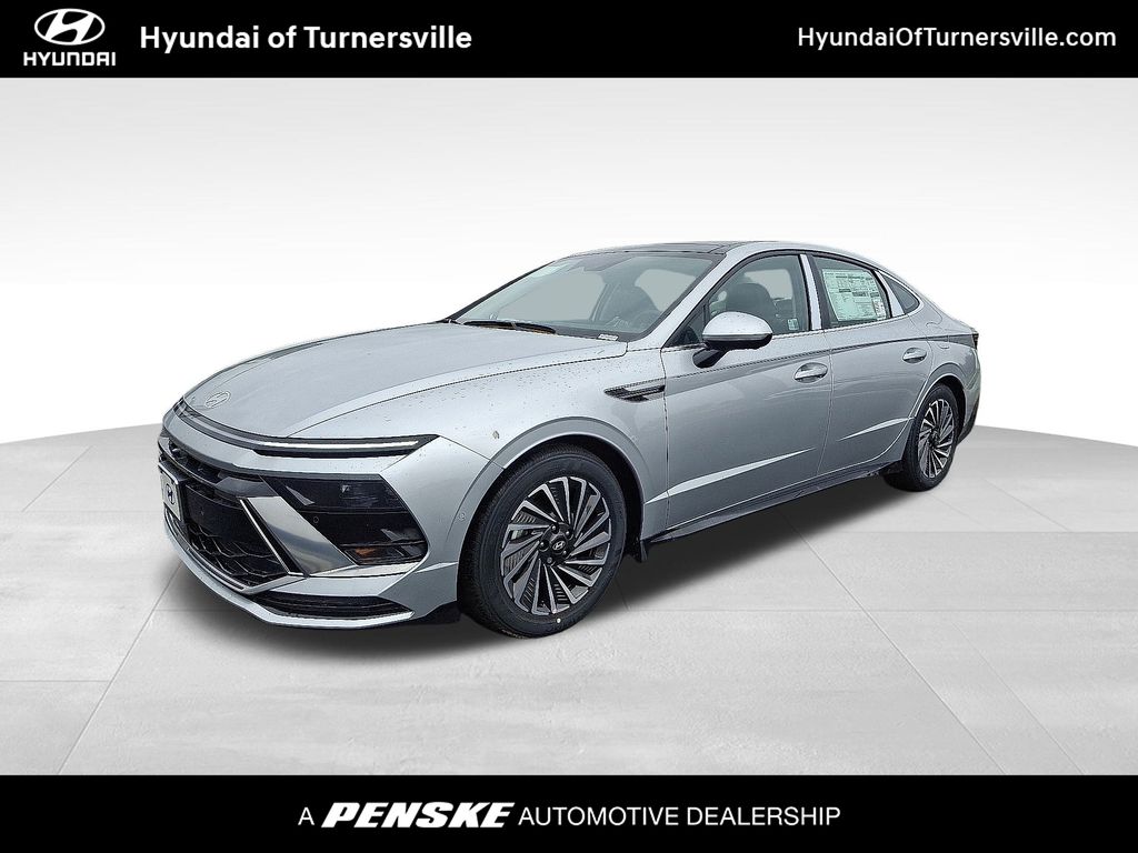 Thumbnail: 2025 Hyundai Sonata - 1