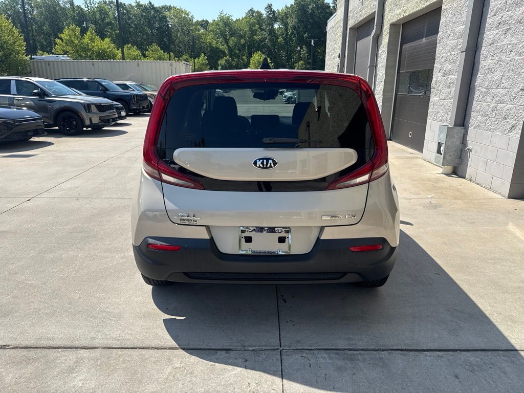 Used 2020 Gold Kia EX image 6