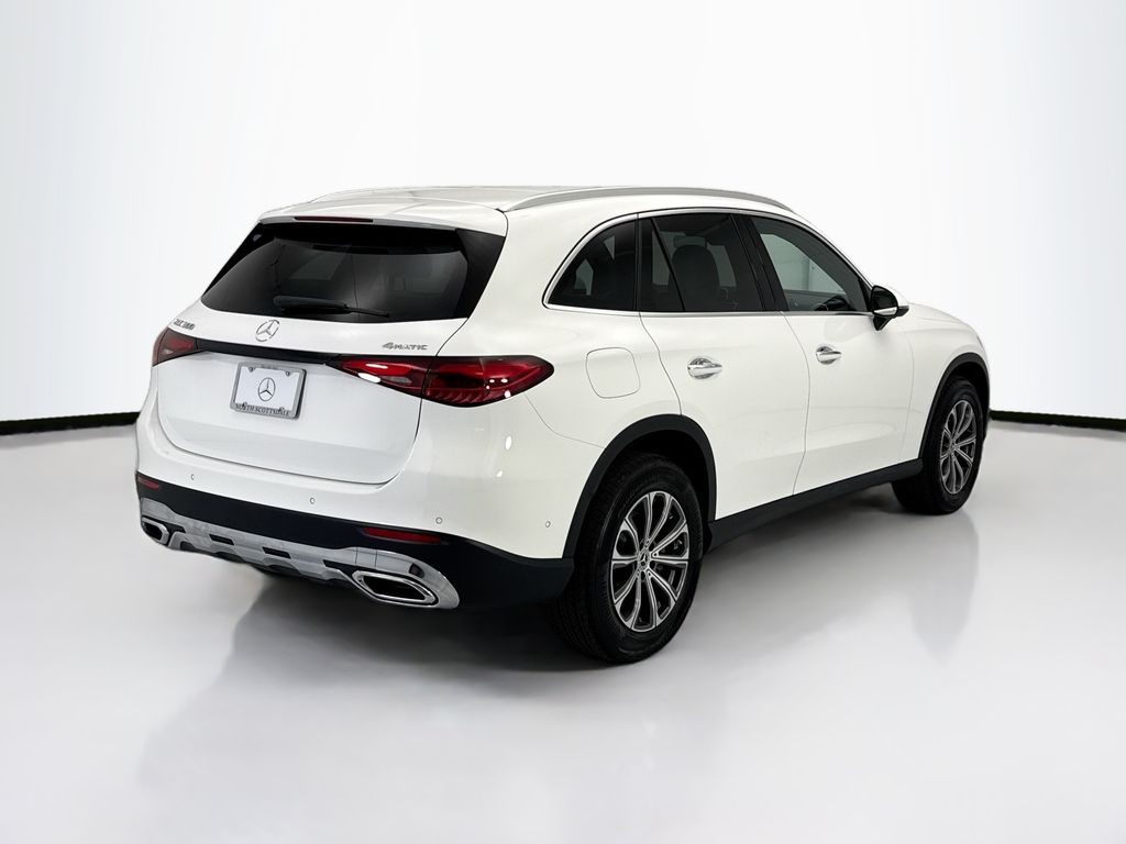 Thumbnail: 2026 Mercedes-Benz GLC - 5