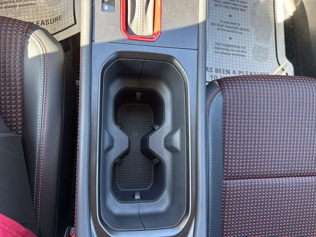 2025 Super Black Nissan Kicks SR FWD SUV