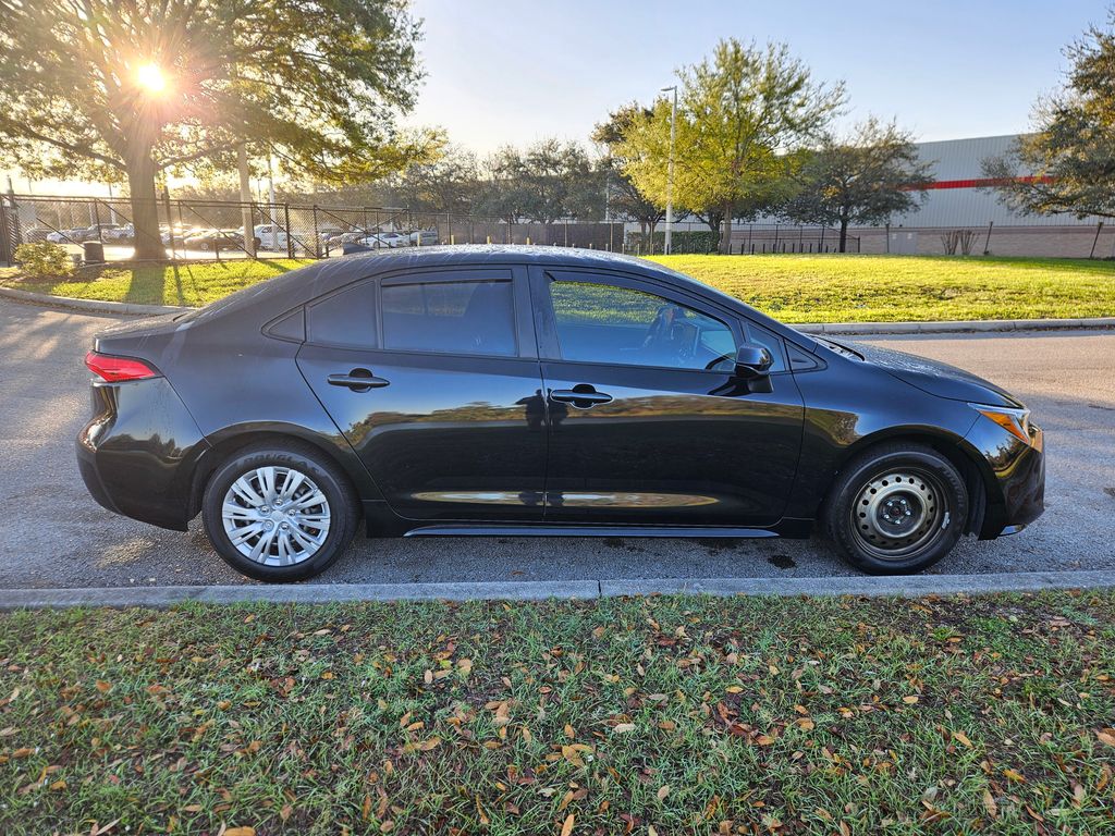 2020 Toyota Corolla LE 6