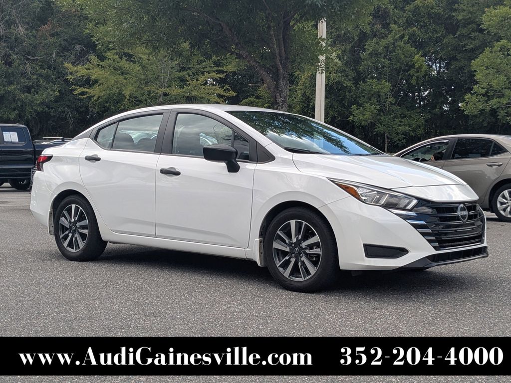 2024 Nissan Versa S FWD